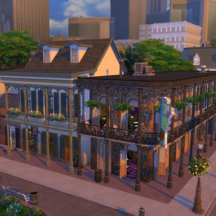 River Queen Court CC