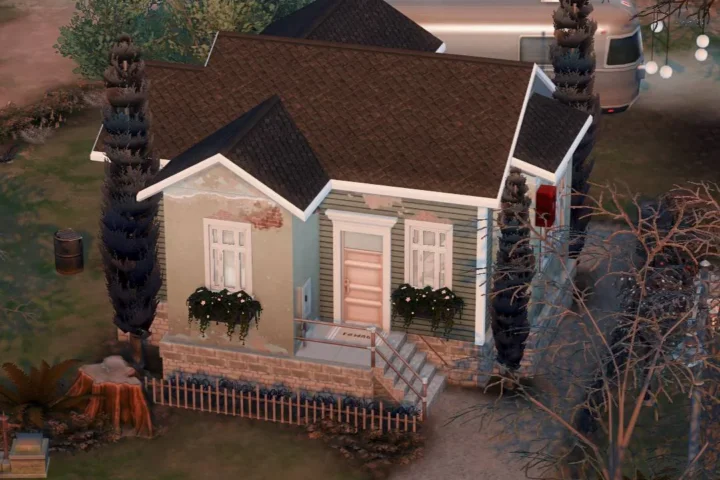 Grungy Starter House