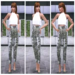 Models pose 2