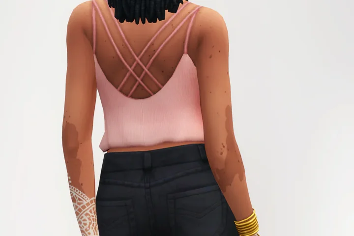 Basic Sleeveless T-Shirt