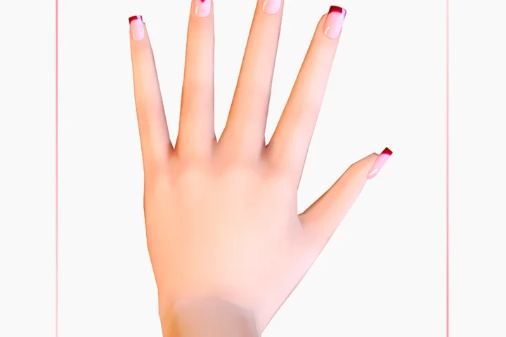 Woman Nails - Heart