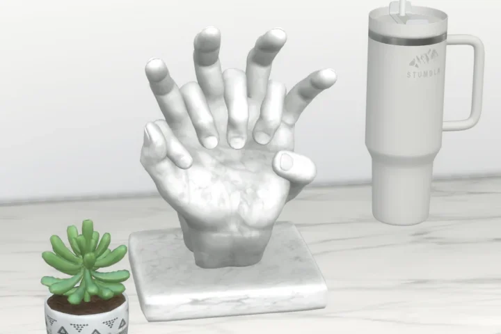 Minimal hands sculpture