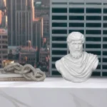 Minimal Mihelangelo David head statue