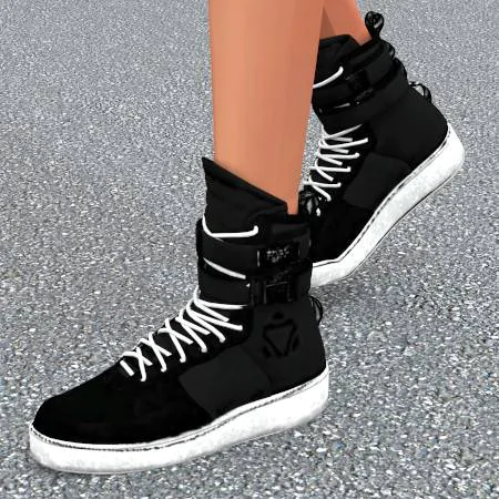 HIGHTOP SNEAKERS