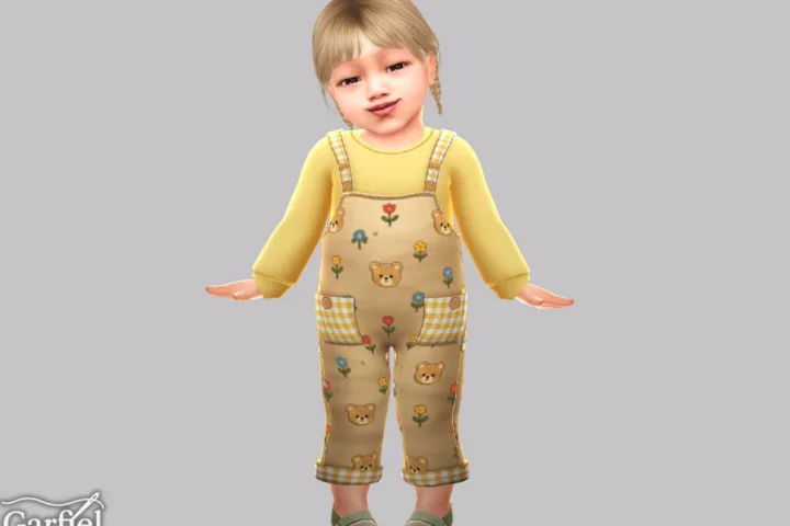 Infant - Bear print overalls with cheerful gingham pockets