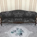 Dark love sofa
