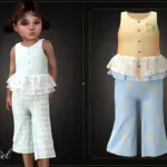 Toddler - Playful patterned outfit with layered ruffles and cropped pants