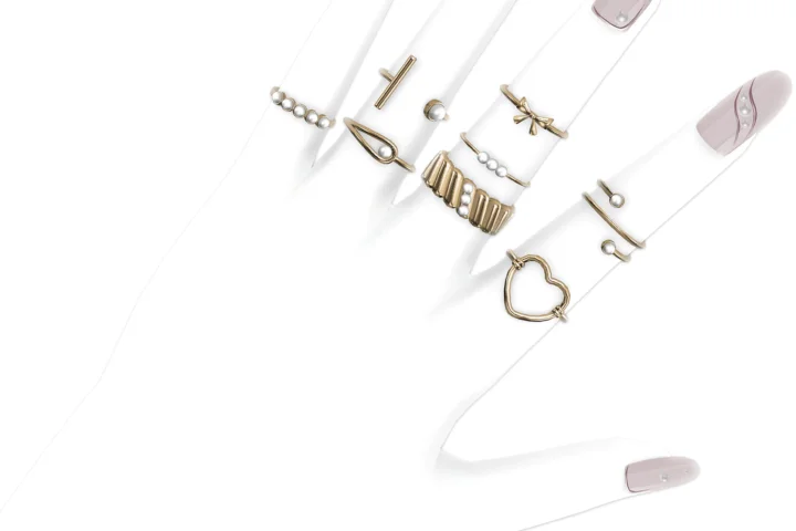Simpliciaty's Aubrey Rings