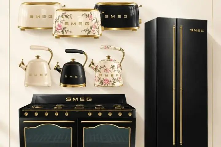 BELGRAVE KITCHEN — Part II | SMEG-Inspired Appliances