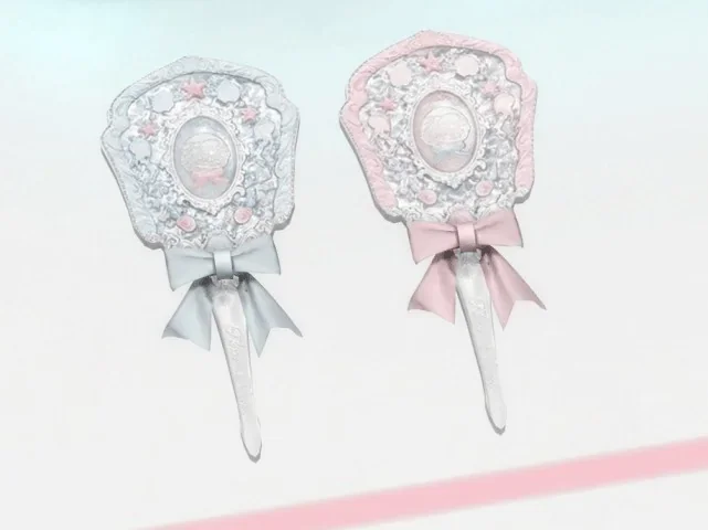 Flower Knows Shell's Jewel Hand Mirror Decor