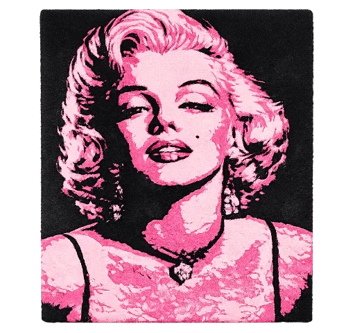 Marilyn in Pink - Hollywood Boulevard Collection