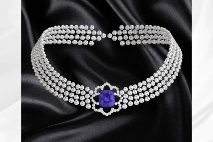Royal Sapphire Halo Necklace