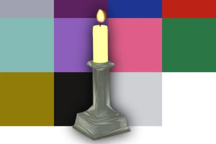 A slightly smaller candle holder