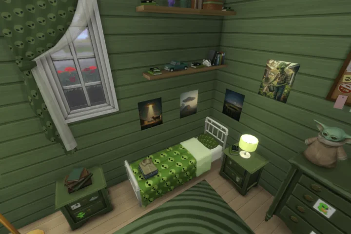 Teen room, ufo lover