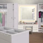 Eliza Walk In Closet