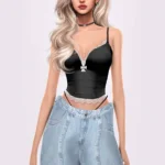 Halle Elmore