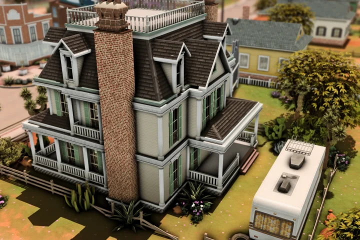 Strangerville Family House