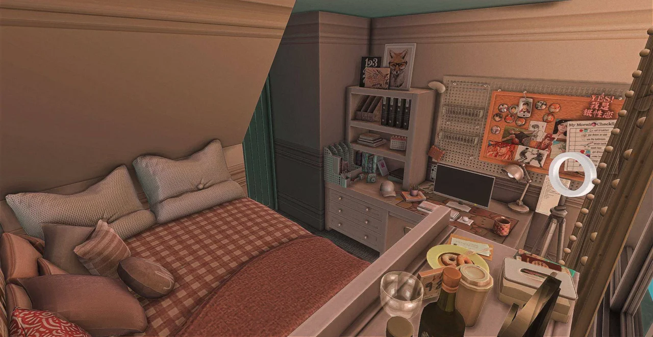 Cute & Tiny Uni Students Bedroom