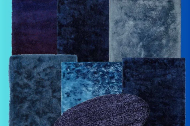 Deep Blue - Fluffy Rug Set